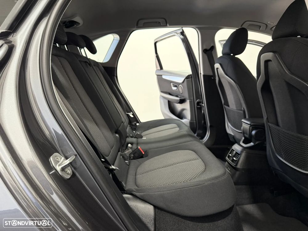 BMW 225xe Active Tourer Advantage - 42