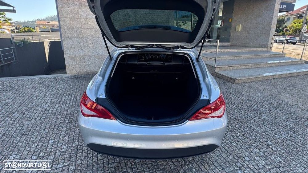 Mercedes-Benz CLA 180 d Shooting Brake Urban Aut. - 22
