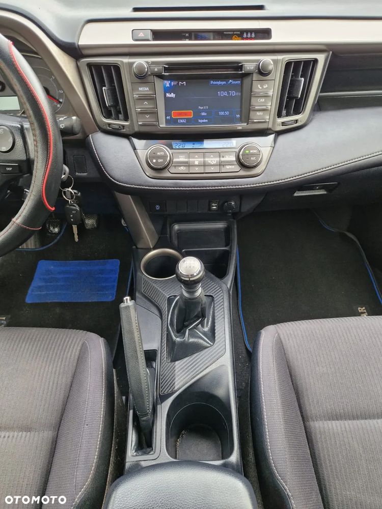 Toyota RAV4 - 19