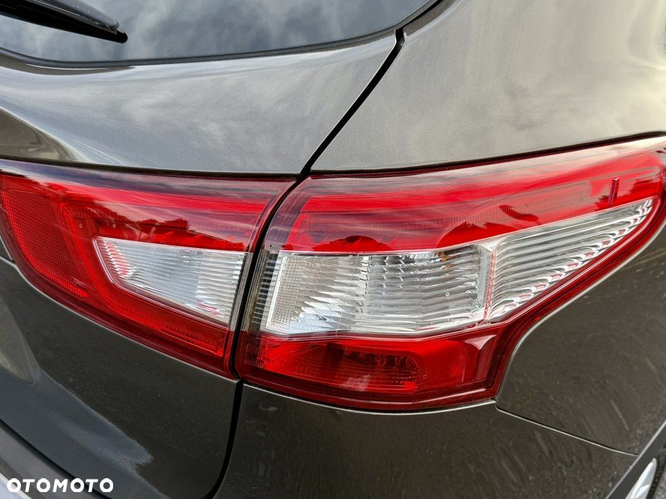 Nissan Qashqai 1.2 DIG-T Tekna+ - 10