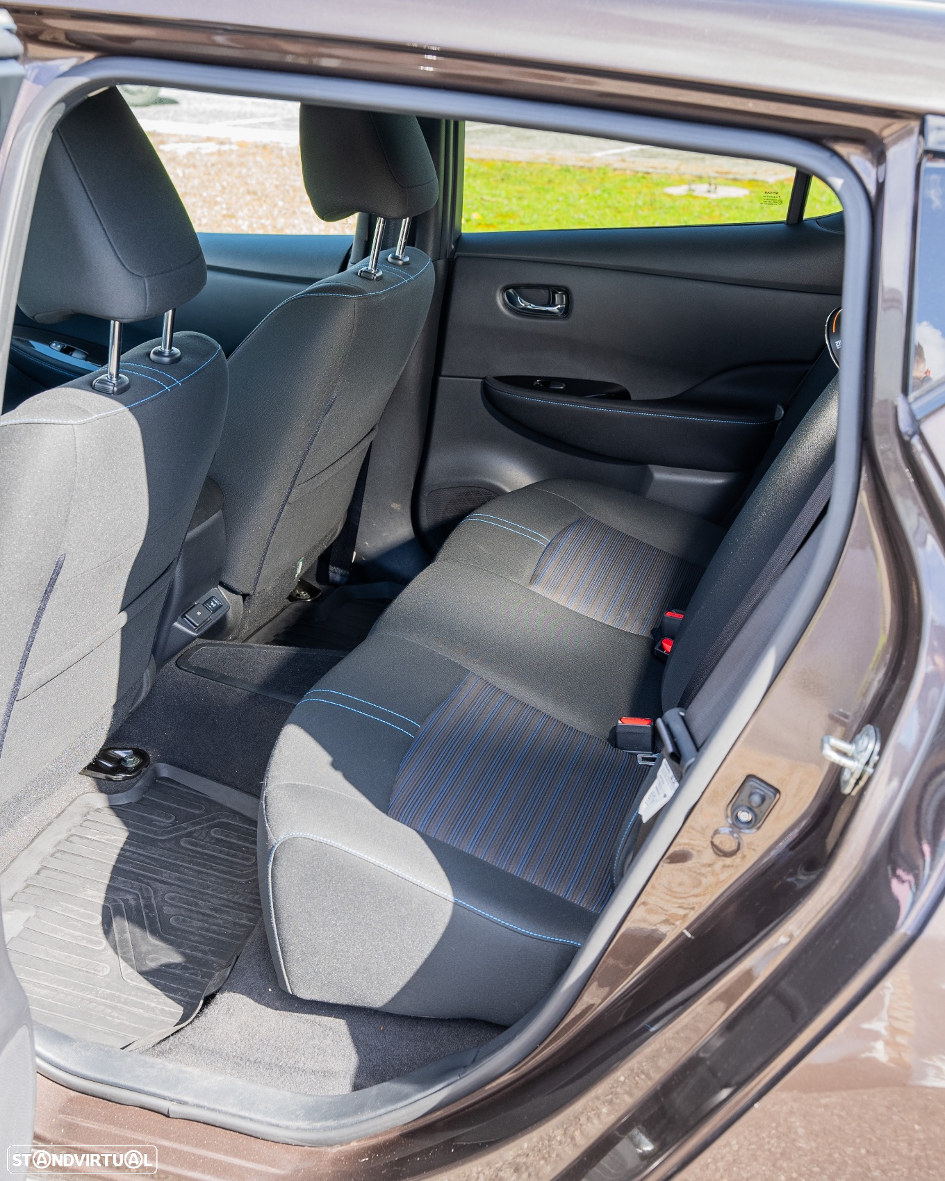 Nissan Leaf N-Connecta - 29