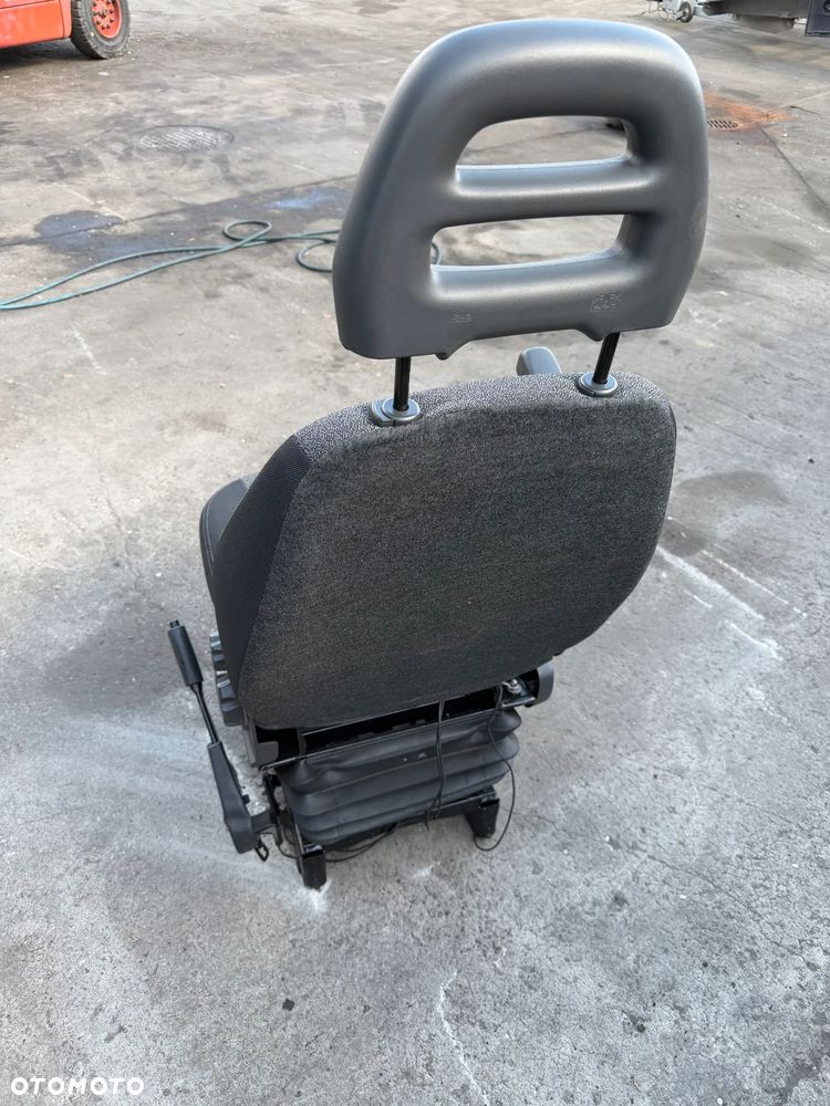 Ducato Boxer Jumper 06-20 fotel pneumatyczny lewy - 4