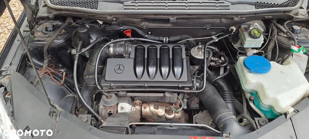 Mercedes-Benz Klasa B 200 CDI - 17