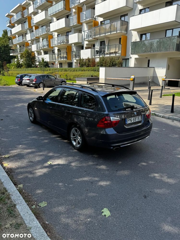 BMW Seria 3 320d - 8
