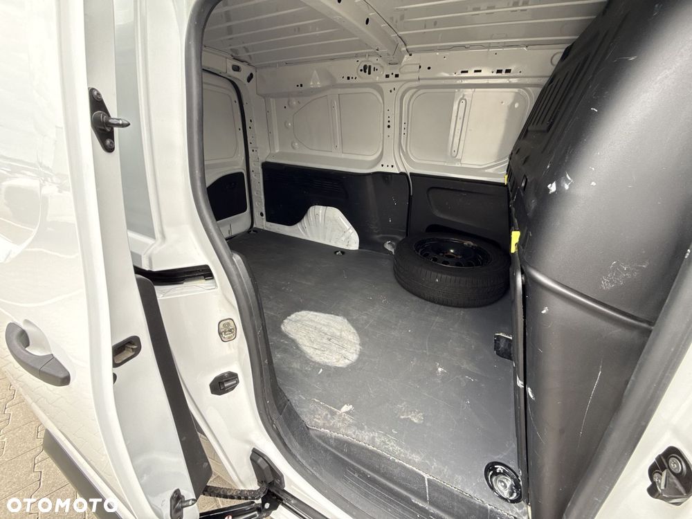 Toyota PROACE CITY - 9