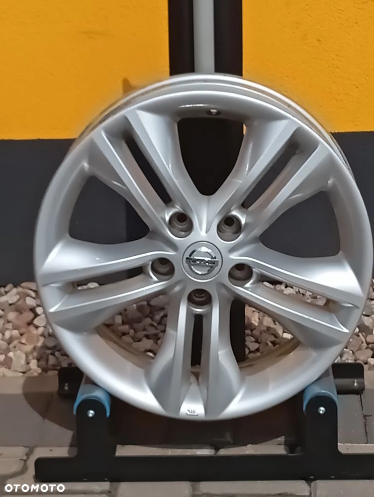 FELGA ALUMINIOWA 6,5Jx17H2 5x114,3 ET40 OE NISSAN - 2