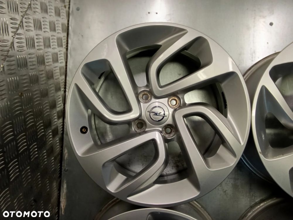 Felgi Opel Crossland Corsa E F 6,5Jx16 et20 4x108 - 5