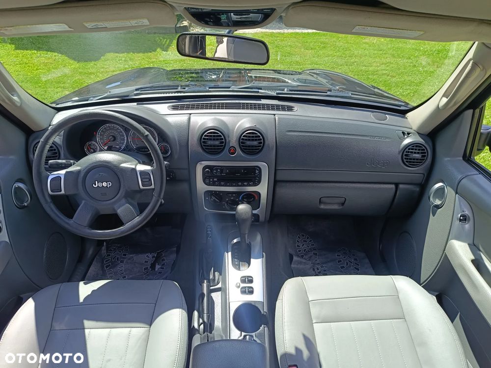 Jeep Cherokee 2.8 CRD Automatik Limited - 16