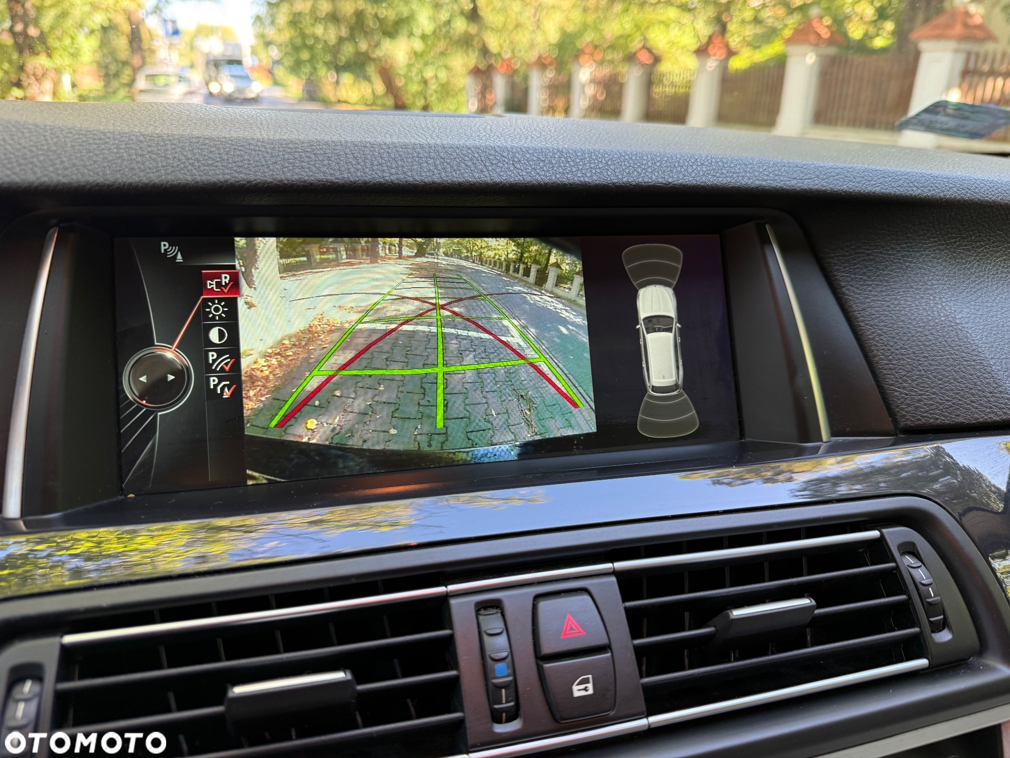 BMW Seria 5 525d Touring Luxury Line - 13