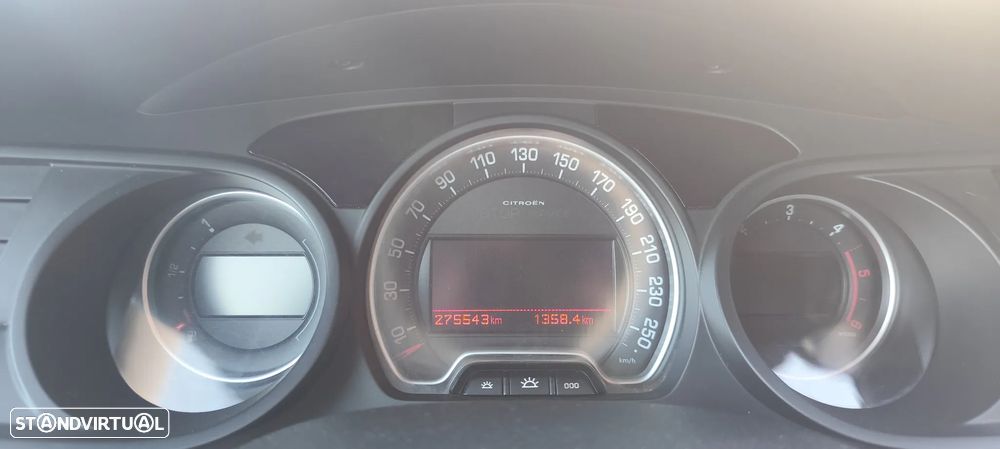 Citroën C5 Tourer 1.6 HDi VTR - 20