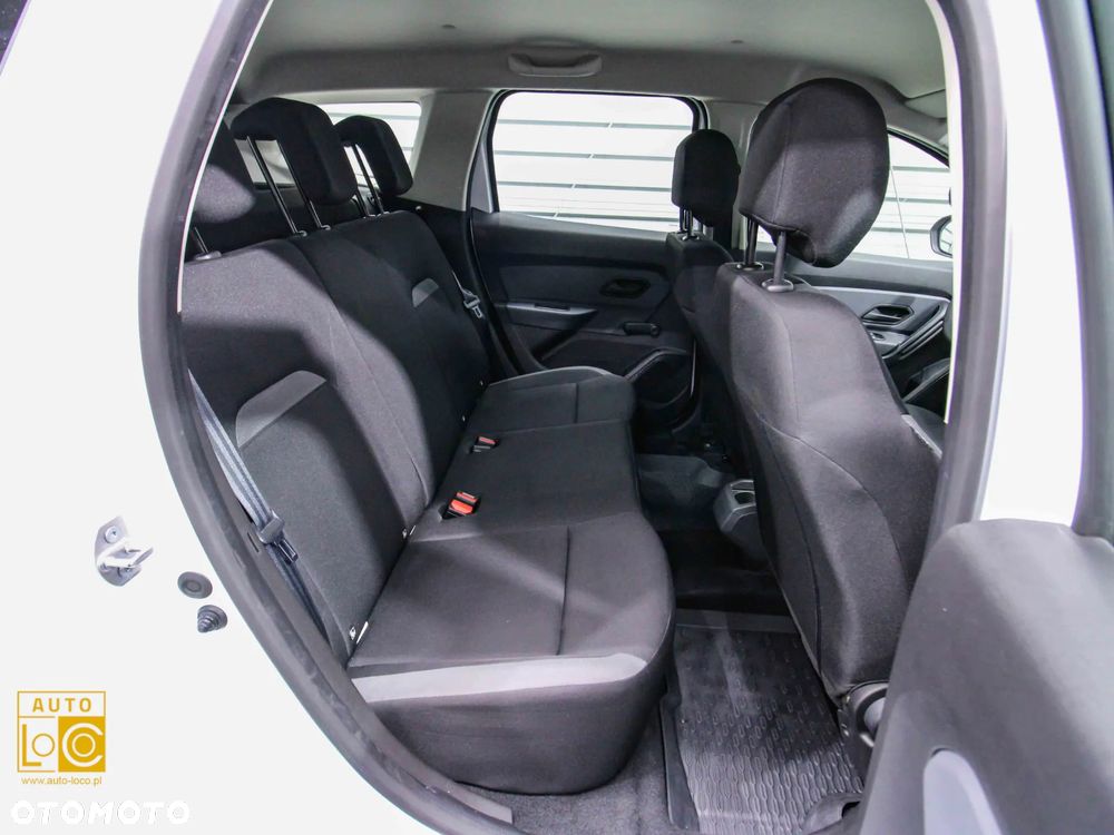 Dacia Duster 1.0 TCe Essential - 11