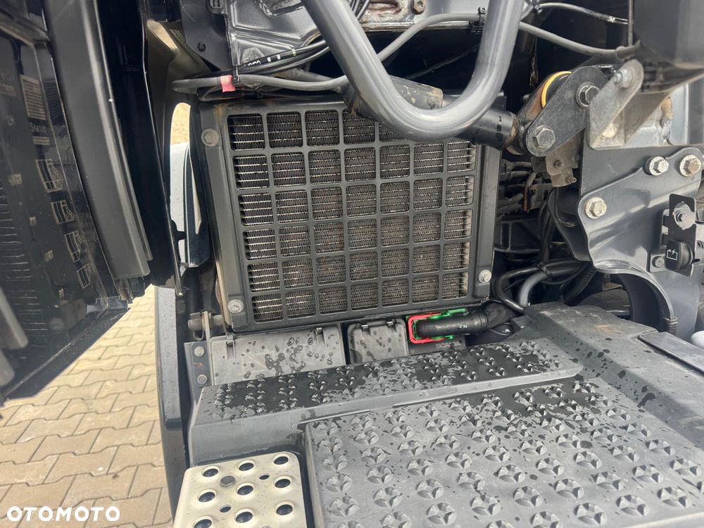 Scania P410/ MEGA LOWDECK/ RUCHOME SIODŁO/ 240Tyskm/ ZAWIESZENIE FULL PODUSZKA/ FULL LEDY/ KLIMA POSTOJOWA - 7