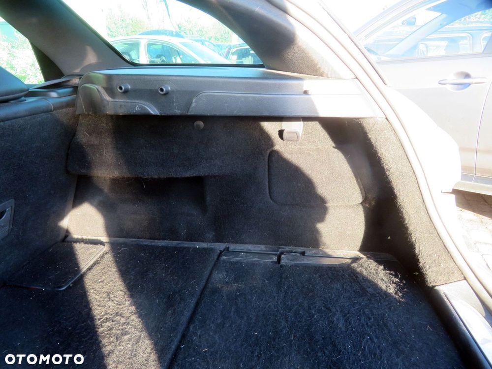 BOCZEK TAPICERKA BAGAŻNIKA PRAWA DS5  96717227ZD CITROEN 2011-2015 - 1