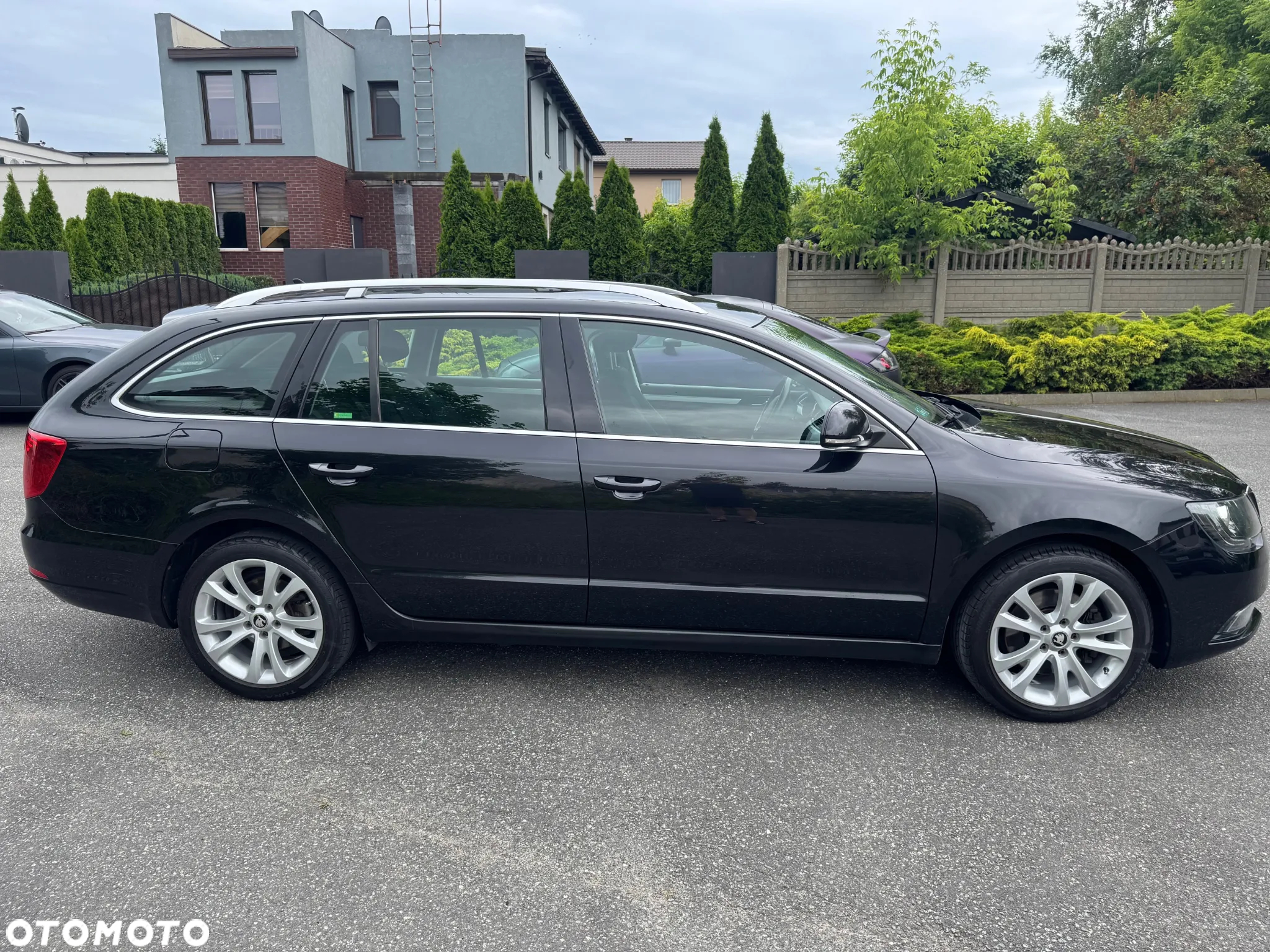 Skoda Superb 2.0 TDI Ambition - 4