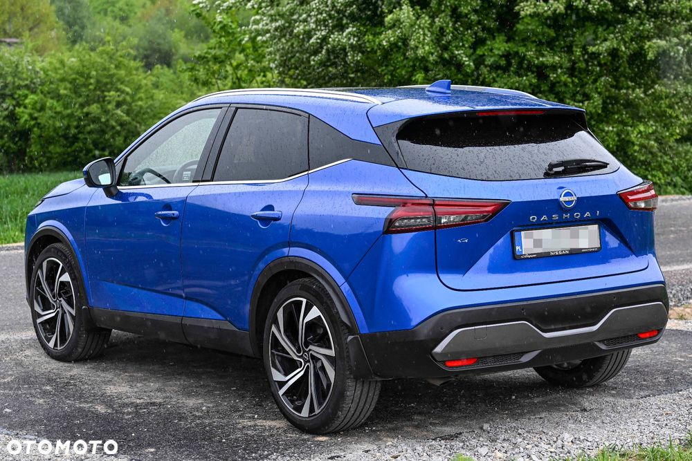 Nissan Qashqai 1.3 DIG-T MHEV 4x4 Tekna+ Xtronic - 5