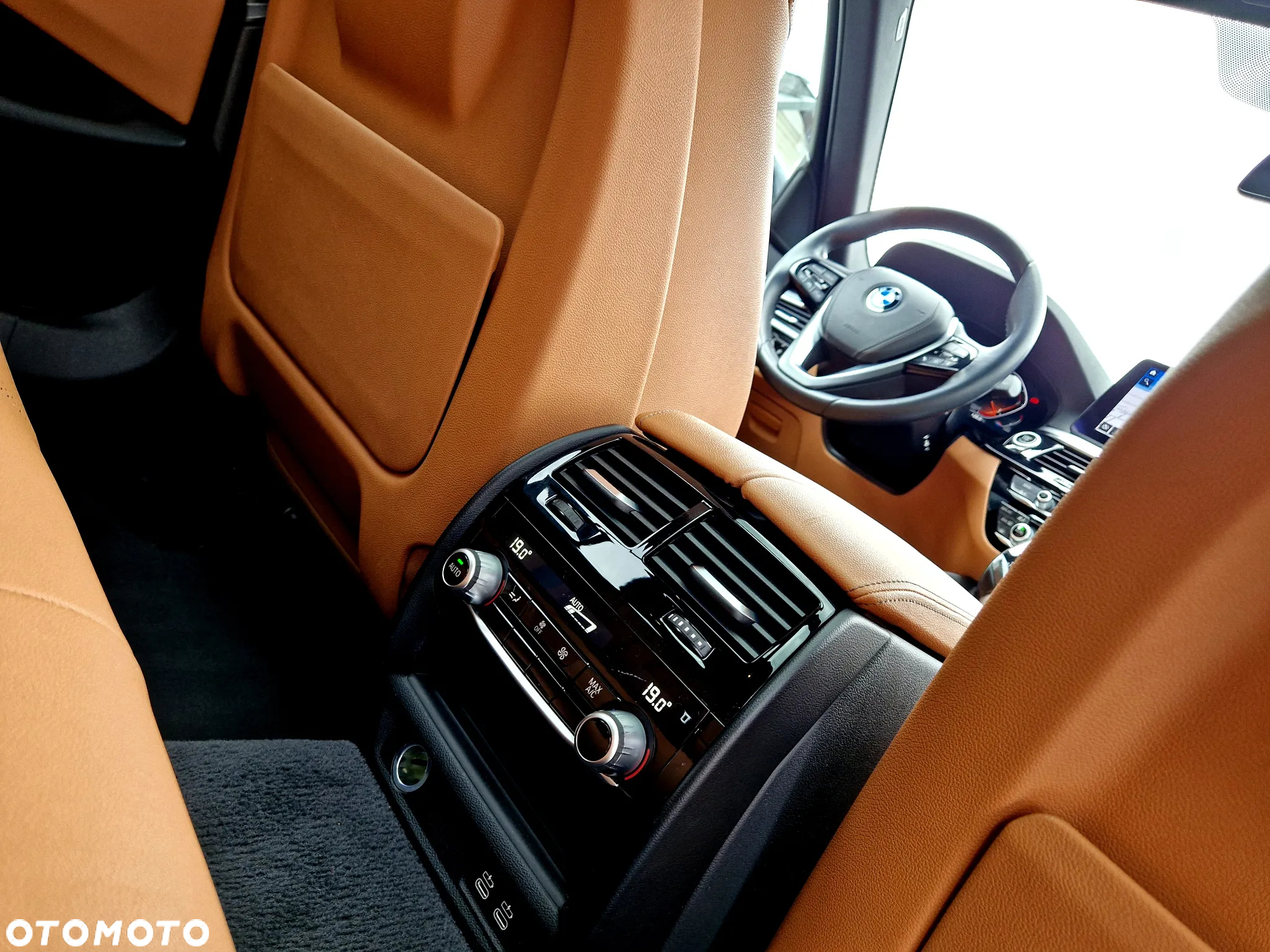BMW Seria 5 520d Touring - 13