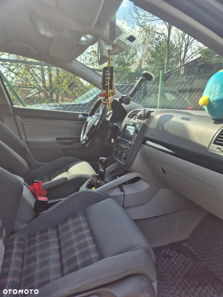 Volkswagen Golf 1.9 TDI Comfortline - 7