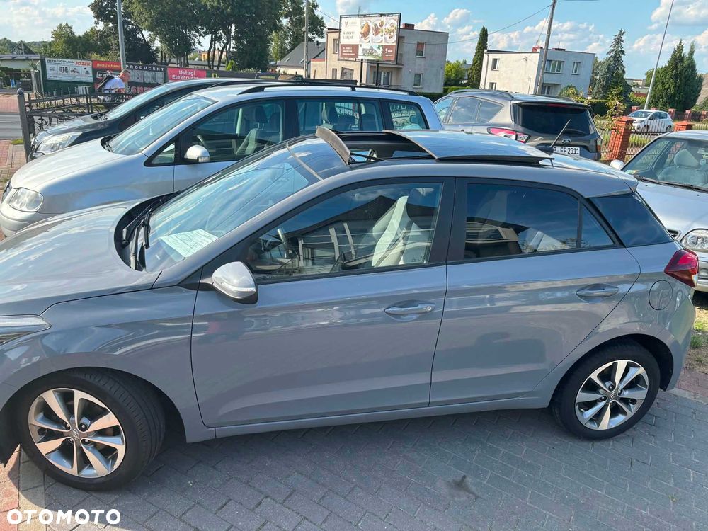 Hyundai i20 - 8