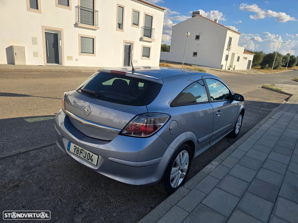 Opel Astra GTC 1.3 CDTi - 5
