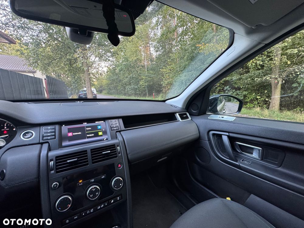 Land Rover Discovery Sport 2.0 D150 - 16