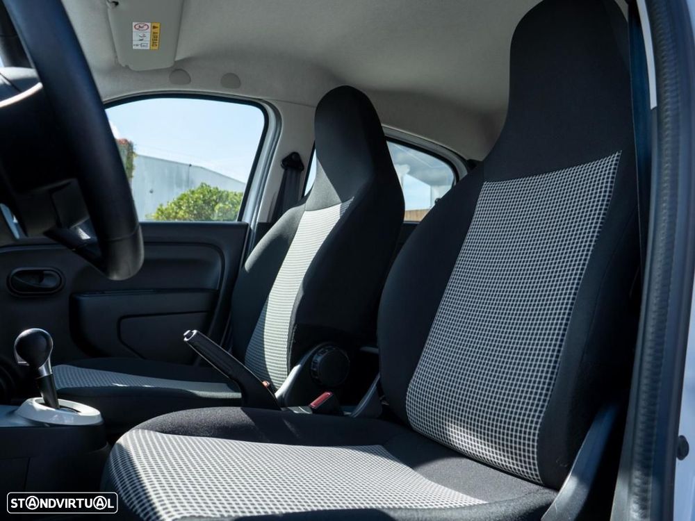 Renault Twingo Electric LIFE - 23