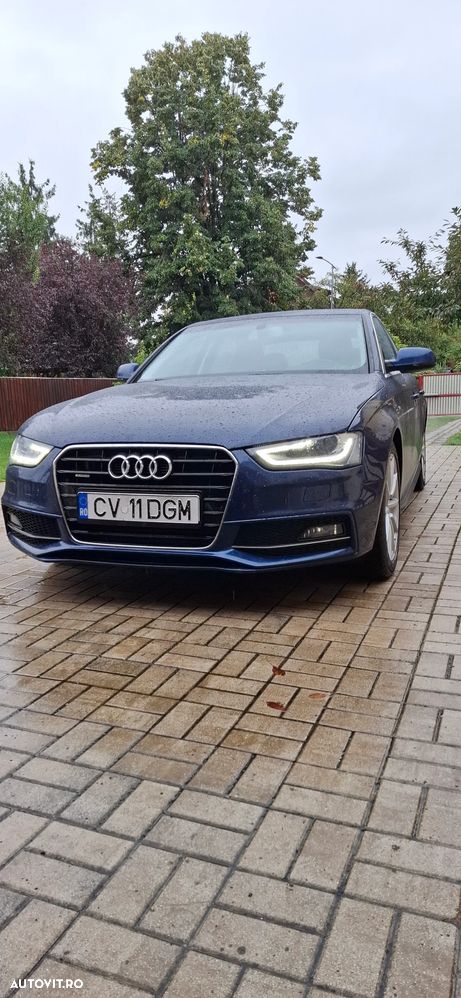 Audi A4 - 1