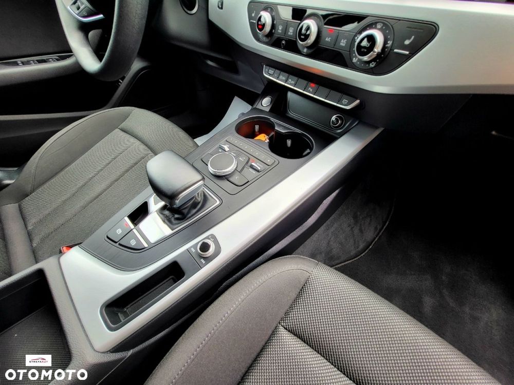 Audi A4 Avant - 27