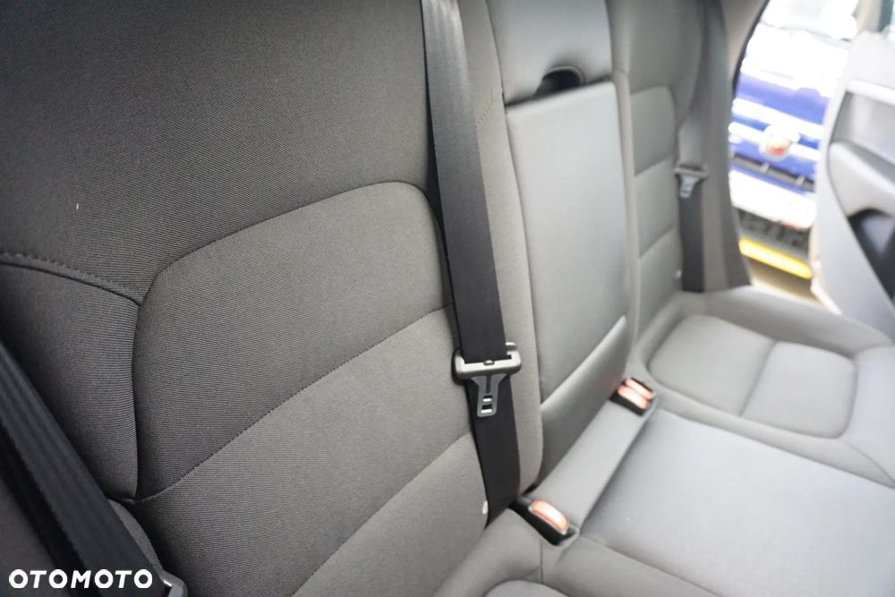 Volvo XC 70 D4 Geartronic Kinetic - 24
