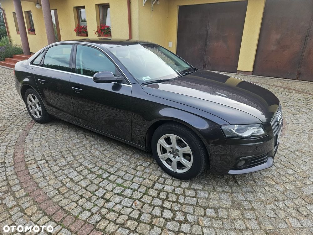 Audi A4 Limousine 2.0 TDI - 5