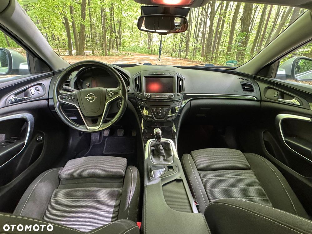 Opel Insignia - 21