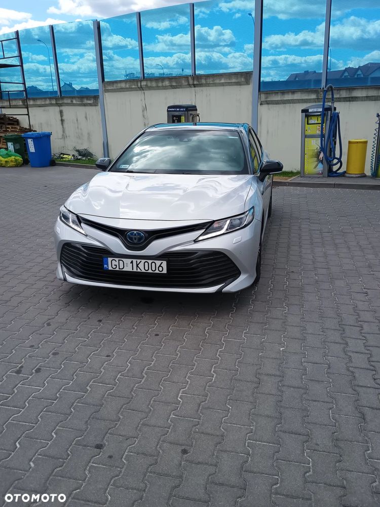 Toyota Camry 2.5 Hybrid Comfort CVT - 3