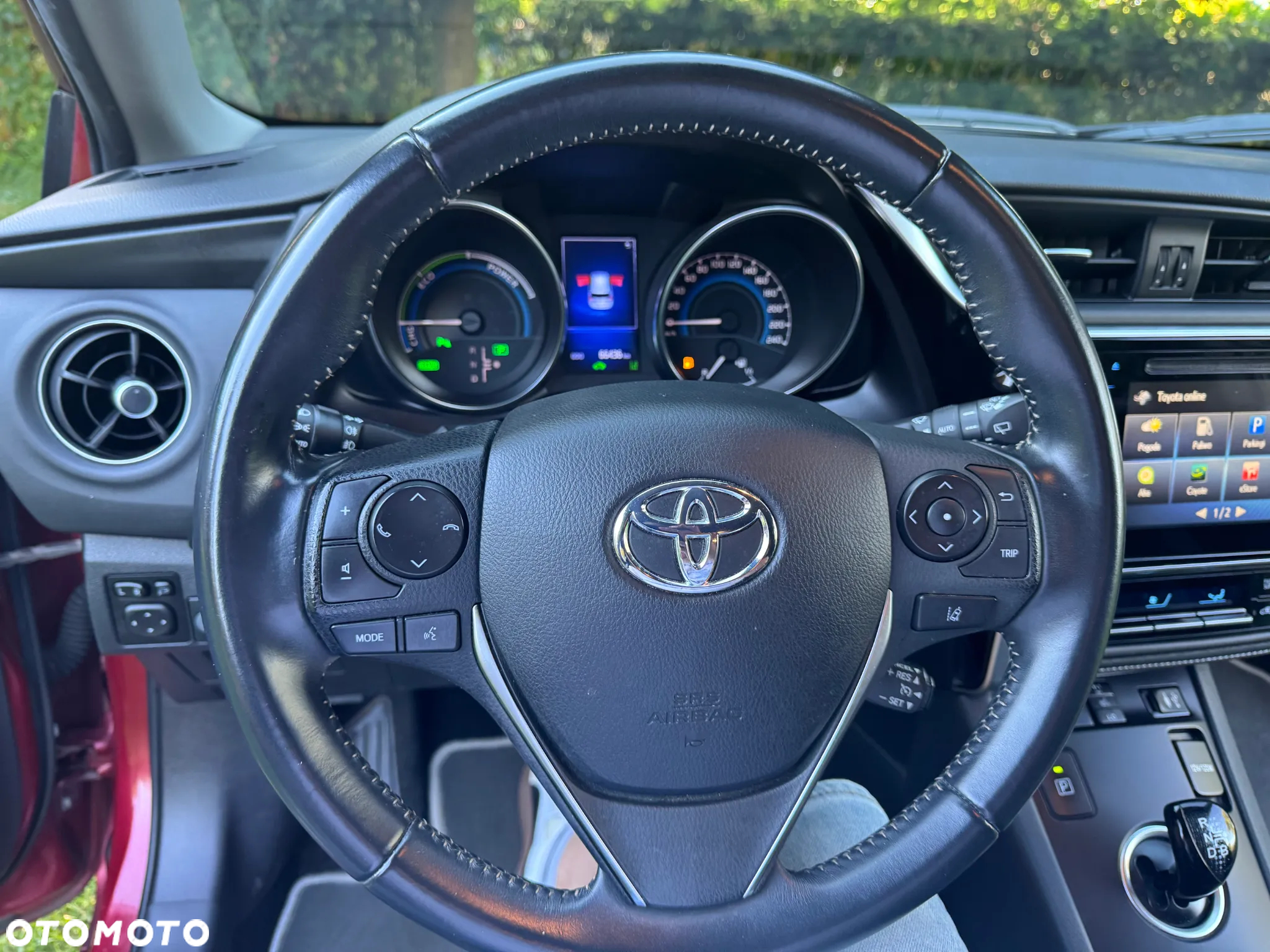 Toyota Auris Hybrid 135 Prestige - 11