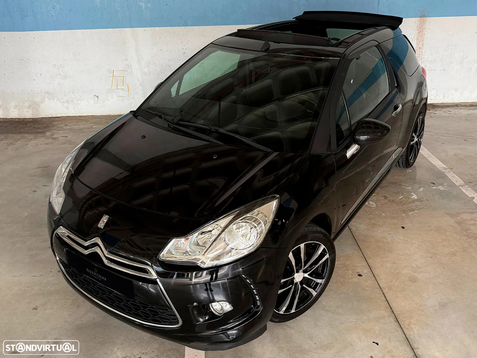Citroën DS3 1.2 VTi So Chic - 2