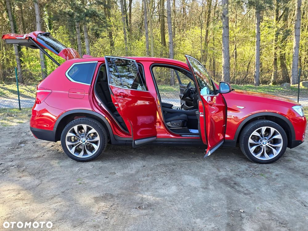 BMW X3 xDrive20i xLine - 32