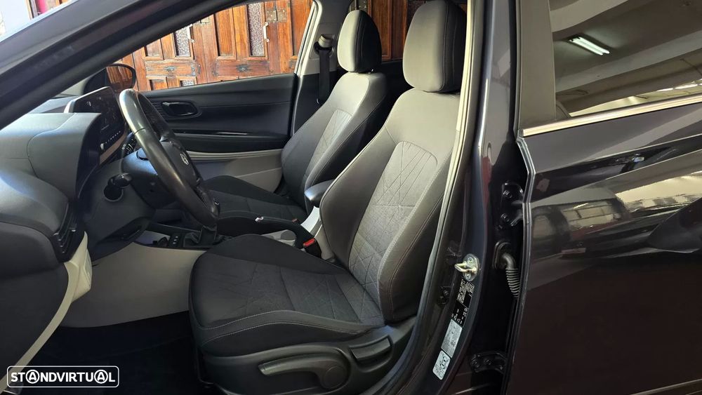 Hyundai Bayon 1.0 T-GDI Premium - 48