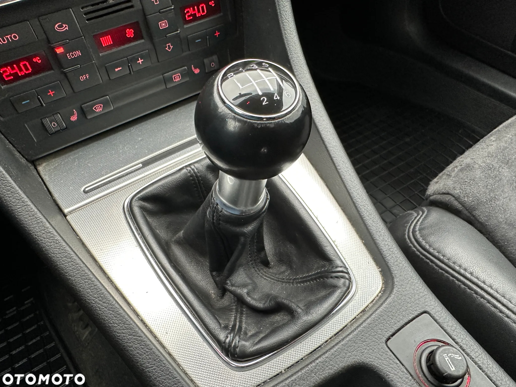 Audi A4 Avant 3.2 FSI Quattro - 22