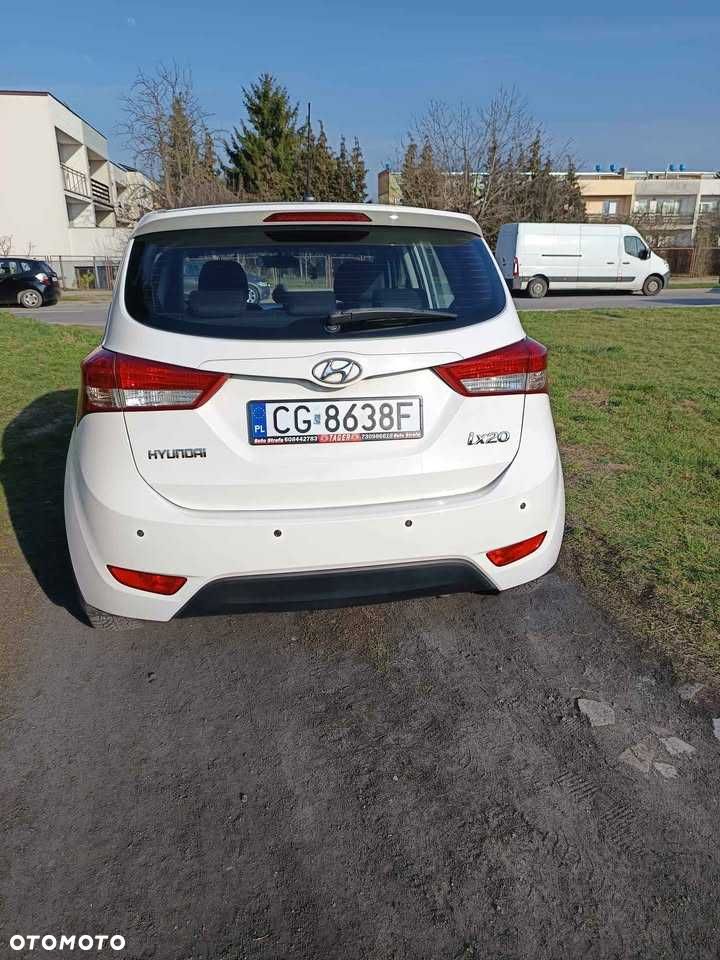 Hyundai ix20 - 5