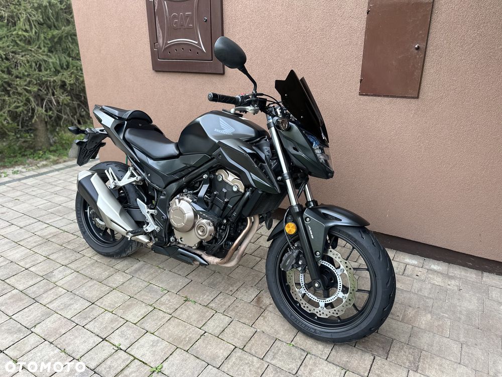Honda CB - 2