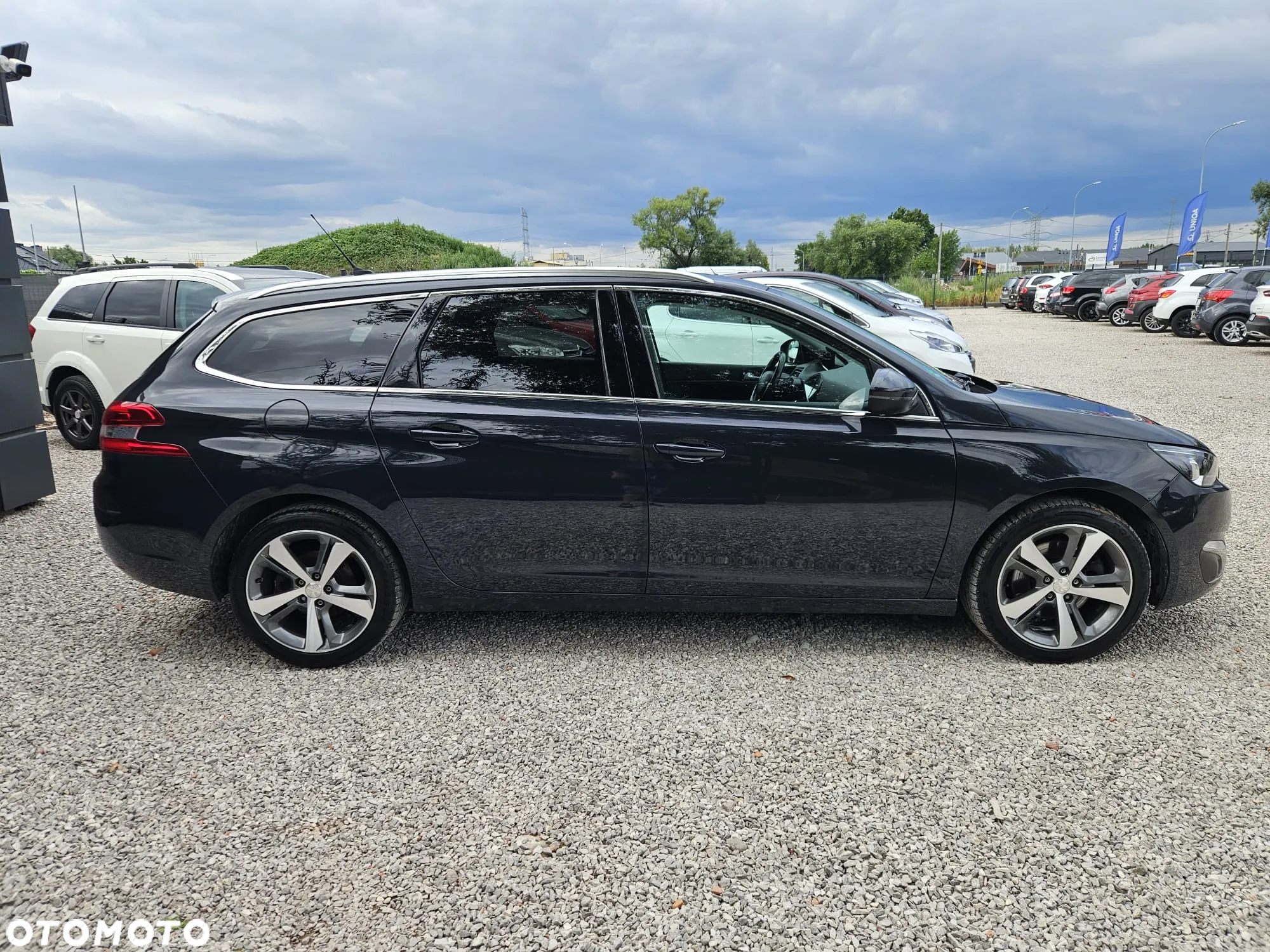 Peugeot 308 SW BlueHDi 150 Automatik Stop & Start Allure - 11