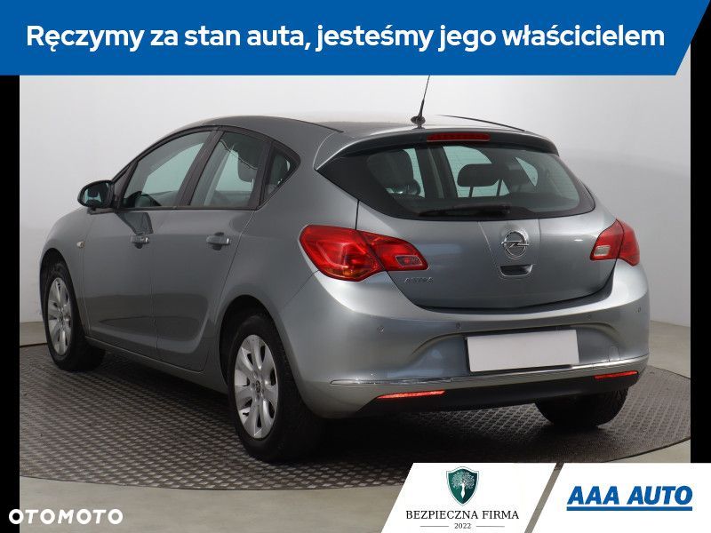 Opel Astra - 5