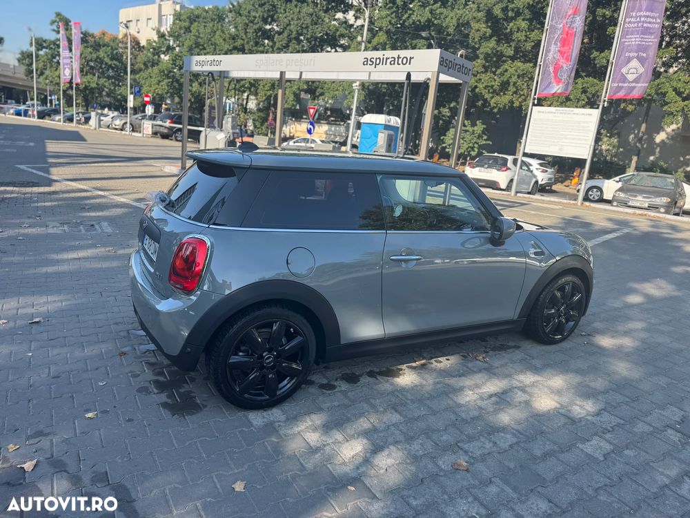 MINI One 2019 — imagine 3