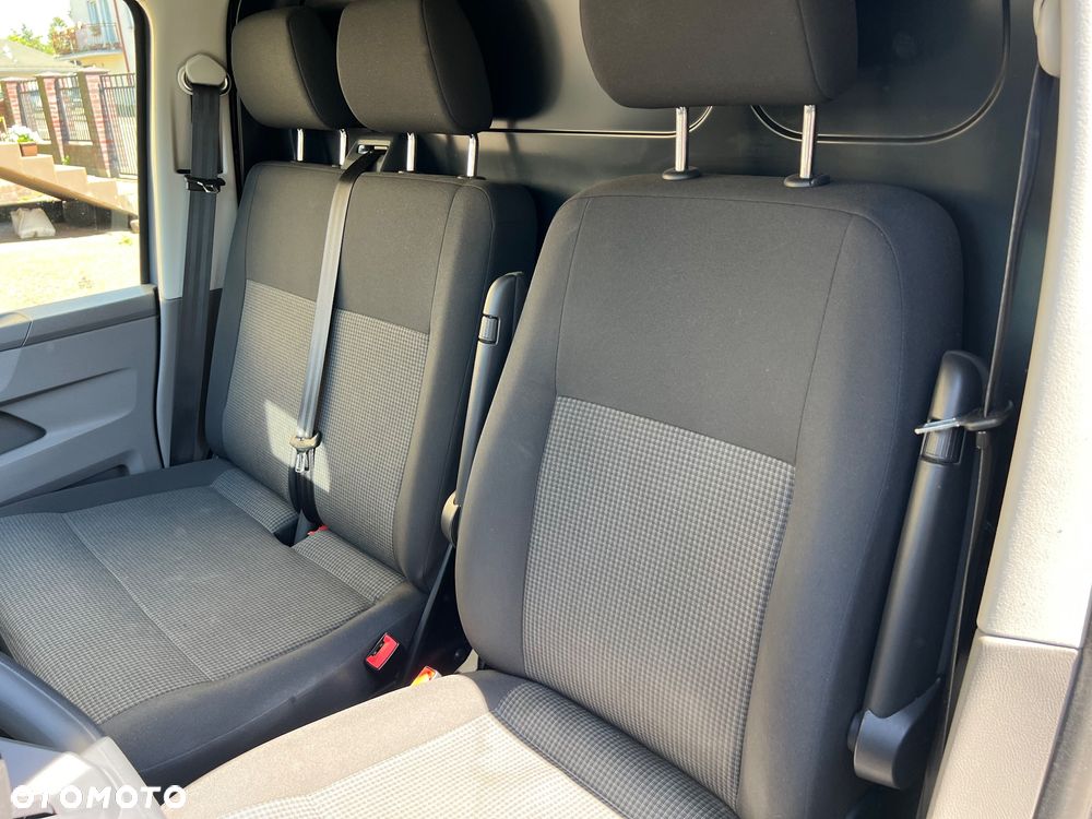 Volkswagen Transporter T6.1 - 35