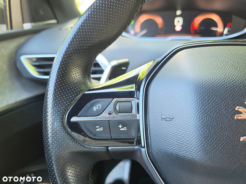 Peugeot 3008 BlueHDi 180 Stop & Start EAT8 GT - 15