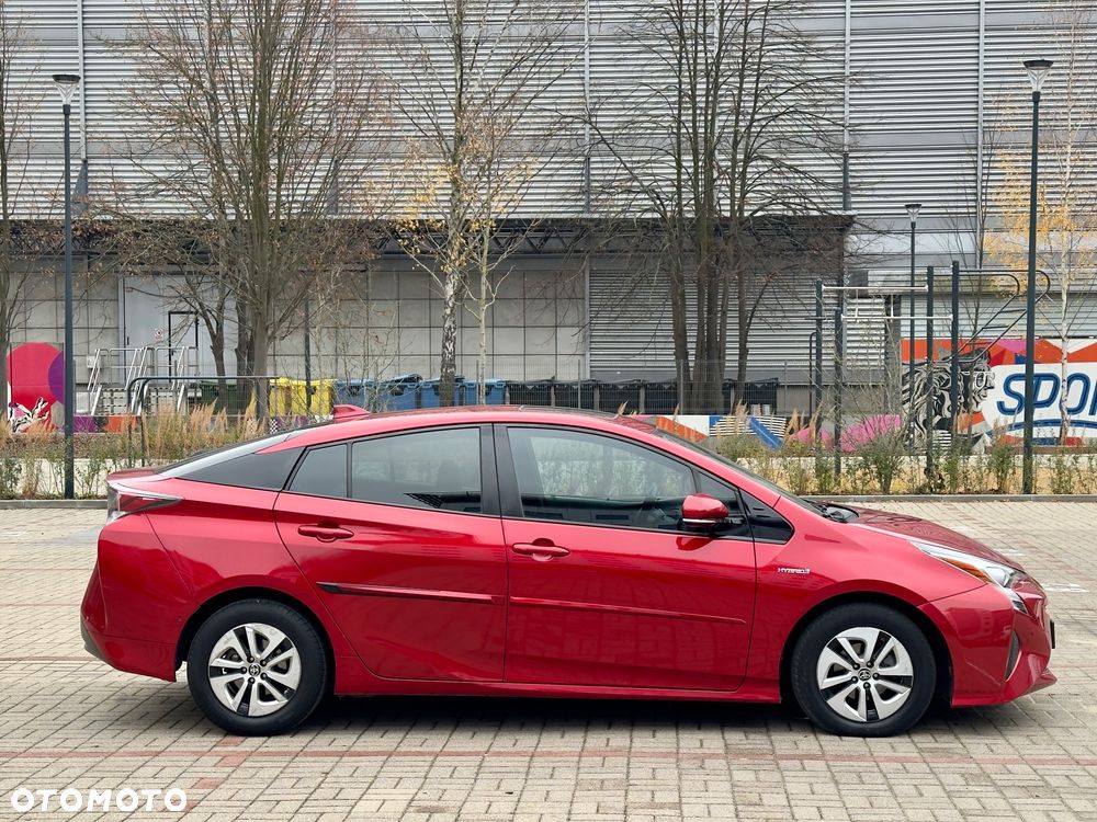 Toyota Prius 1.8 Hybrid Executive - 4