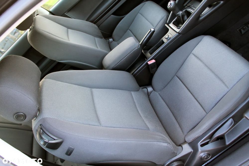 Audi A3 Sportback 2.0 TDI DPF Attraction - 11