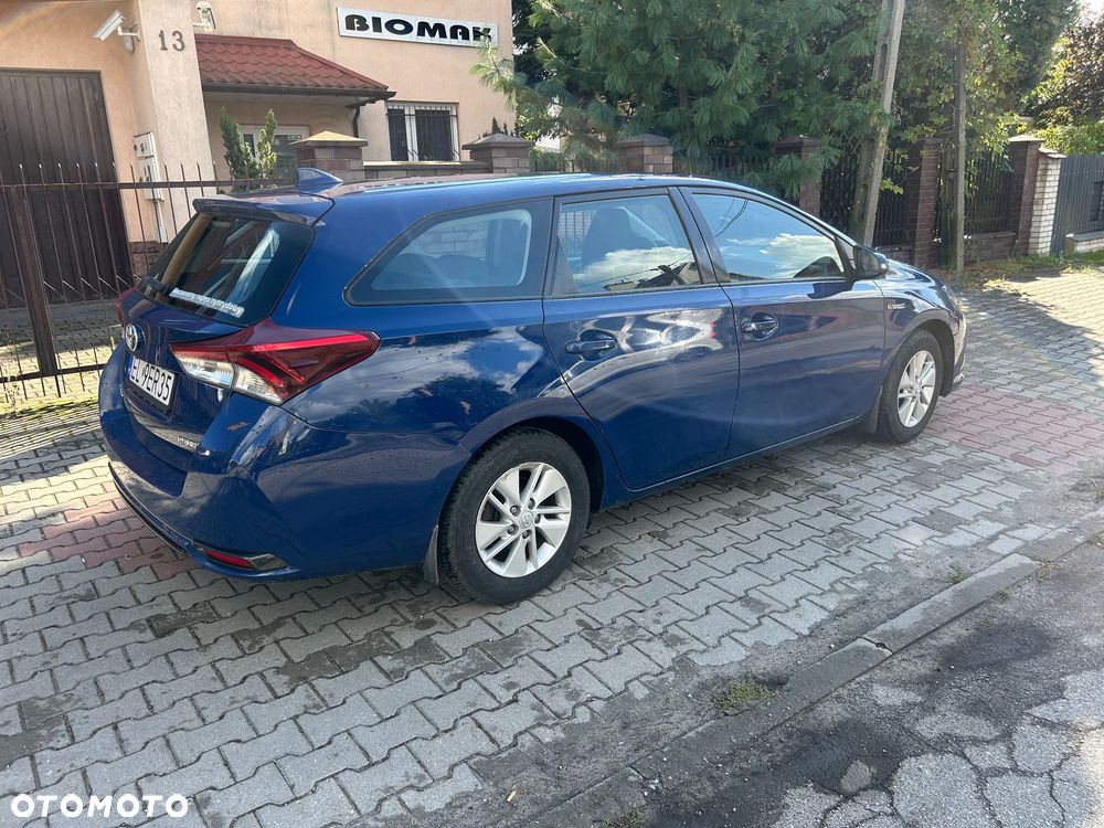 Toyota Auris Hybrid 135 Comfort - 6