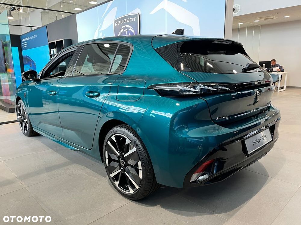 Peugeot 308 - 8