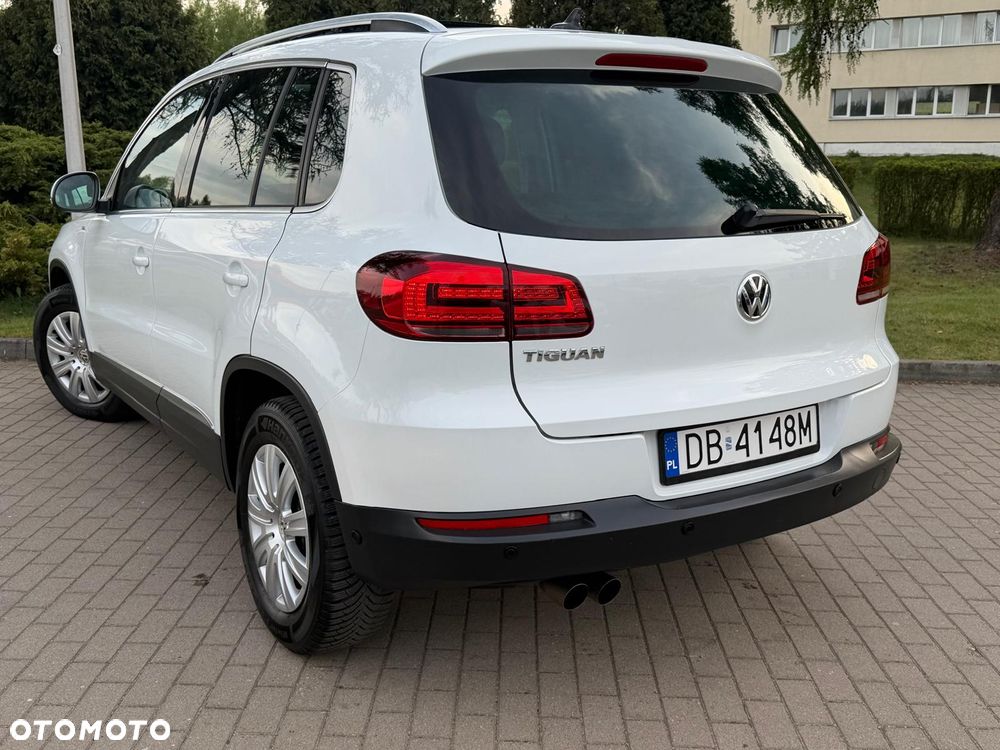 Volkswagen Tiguan 2.0 TDI DPF BlueMotion Technology Cup Sport & Style - 4