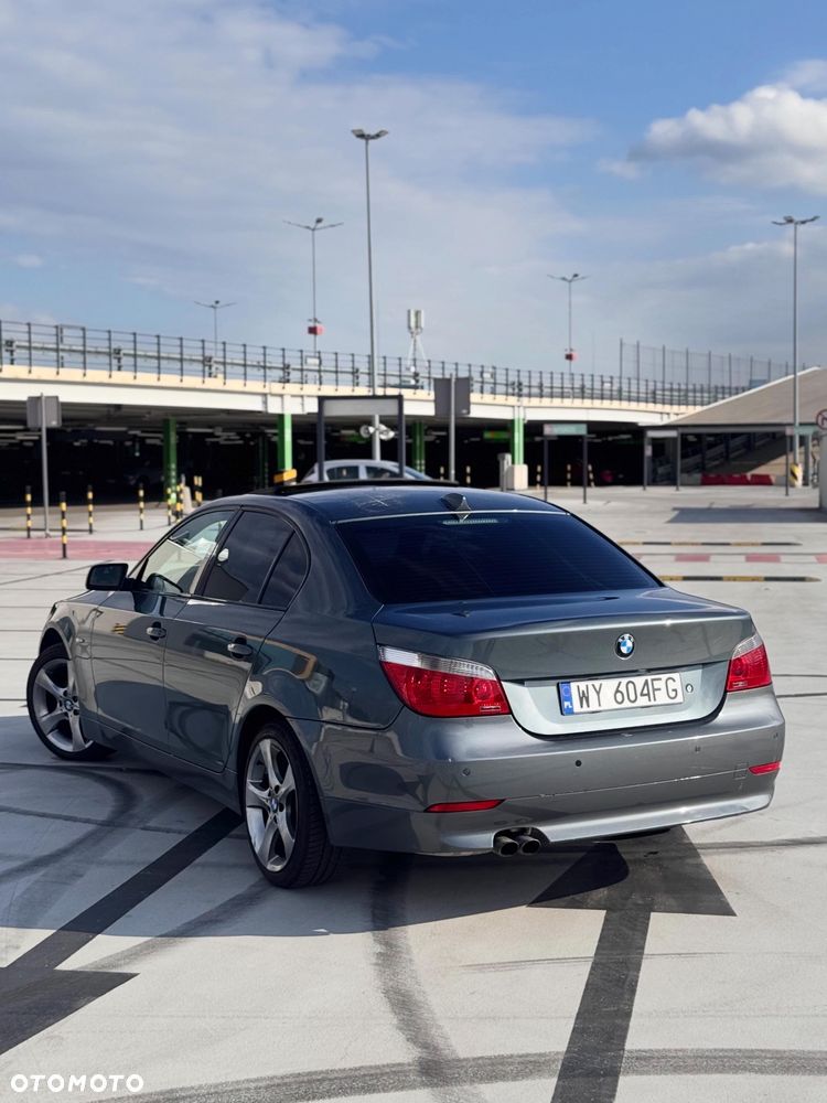 BMW Seria 5 525i - 5