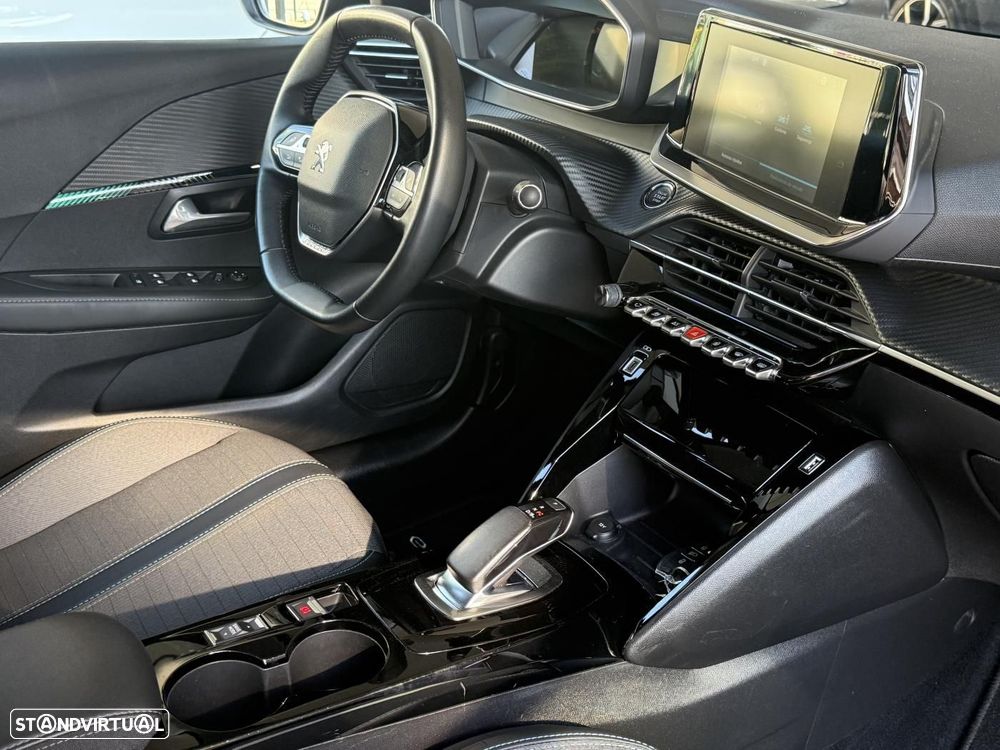 Peugeot e-208 50 kWh Allure - 39